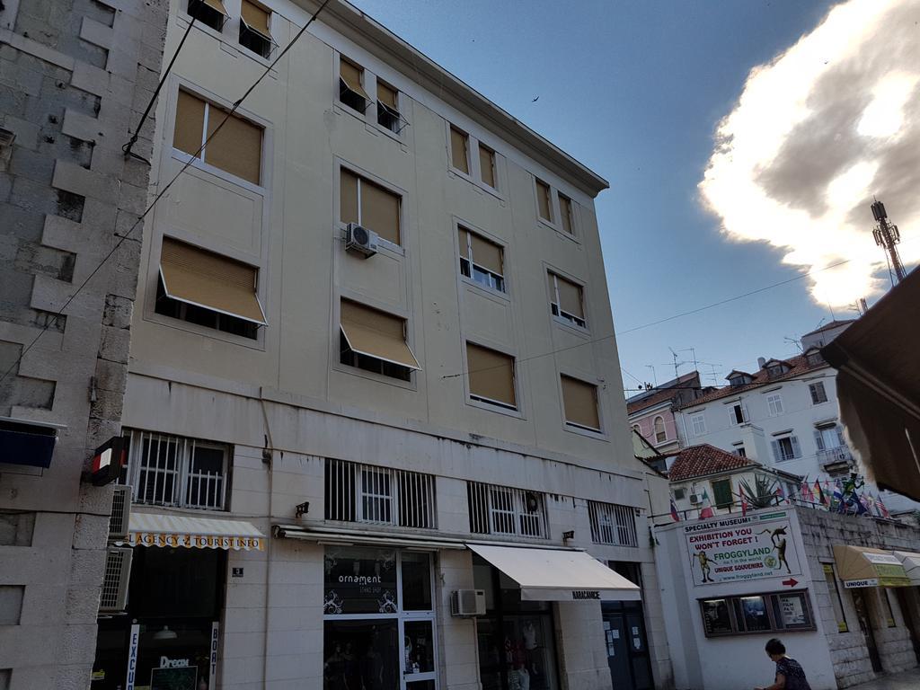 Celtis Apartment Сплит Екстериор снимка
