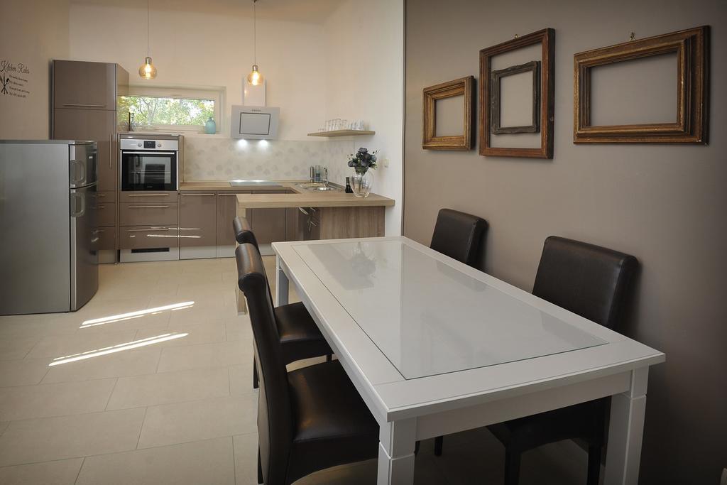 Celtis Apartment Сплит Екстериор снимка